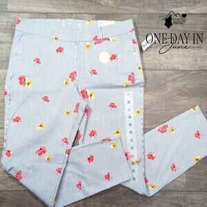 Old Navy Pixie Mid Rise Ankle Length Pants Size 10